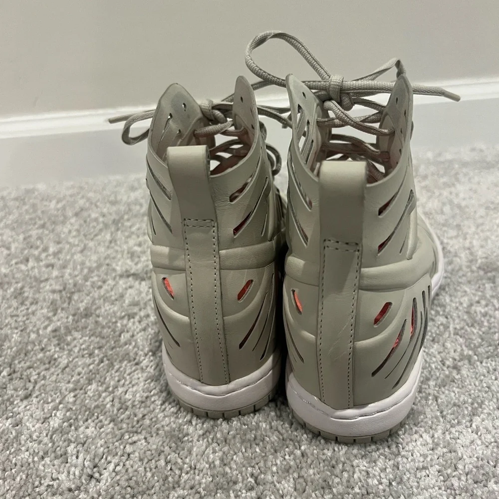 Nike stylish sneakers